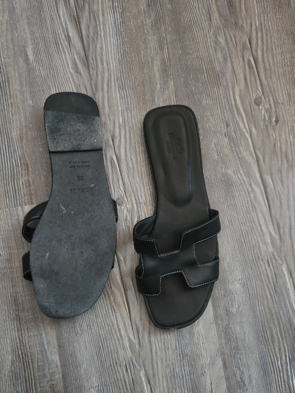 Hanes Black Slide Sandals
